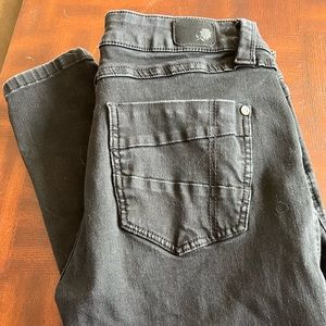 Dark black skinny denim w/ stretch! Size 11/12